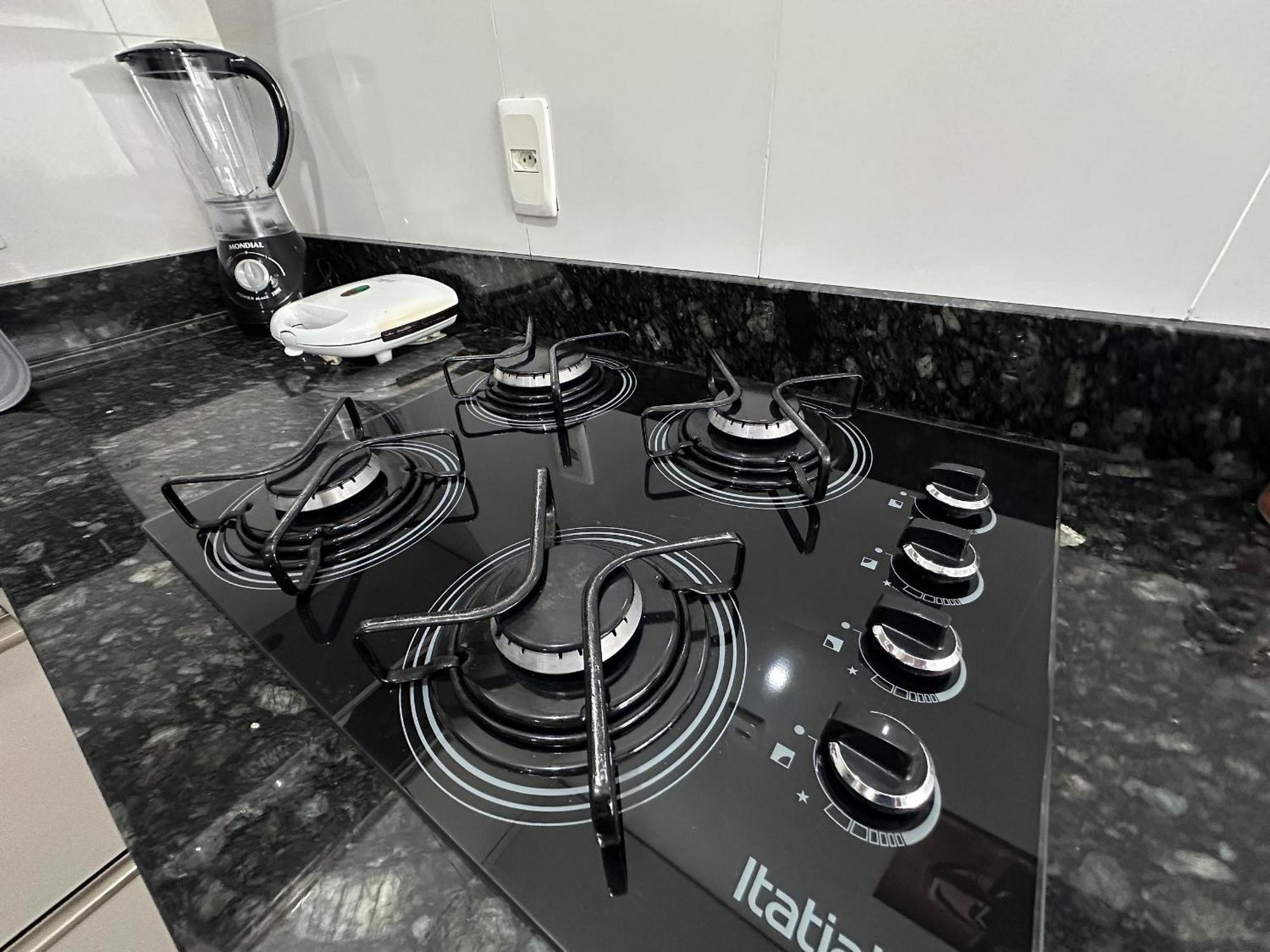 Apartment Lindo De 2/4 Com Ar Condicionado Em Predio Familiar Barreiras (Bahia)